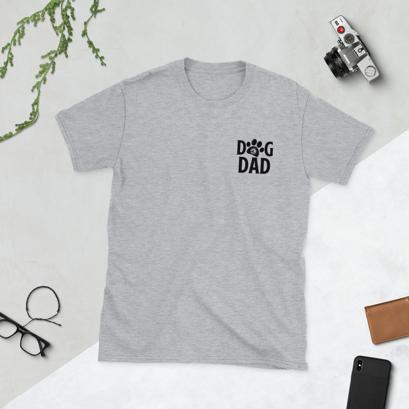Short-Sleeve Dog Dad's T-Shirt - Woof Creek Dog Wellness